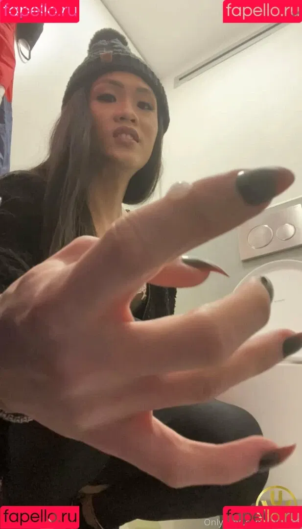 lilyuw88 Onlyfans Photo Gallery 