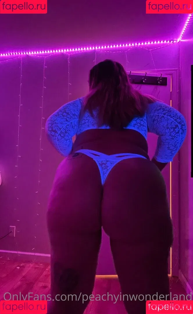 peachyinwonderland Onlyfans Photo Gallery 