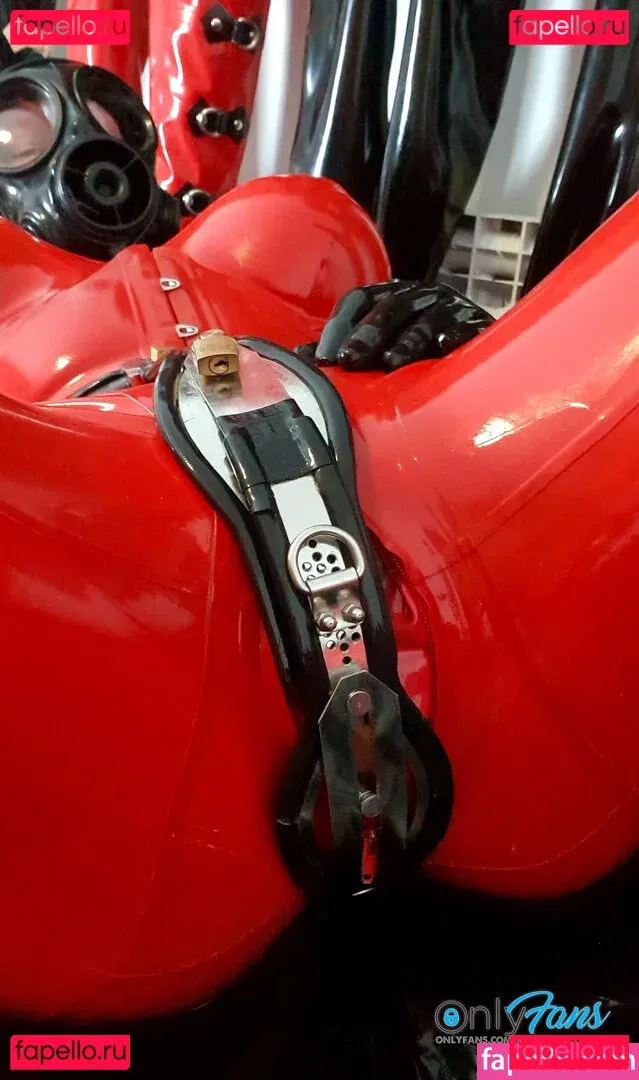 rubberdollemma Onlyfans Photo Gallery 