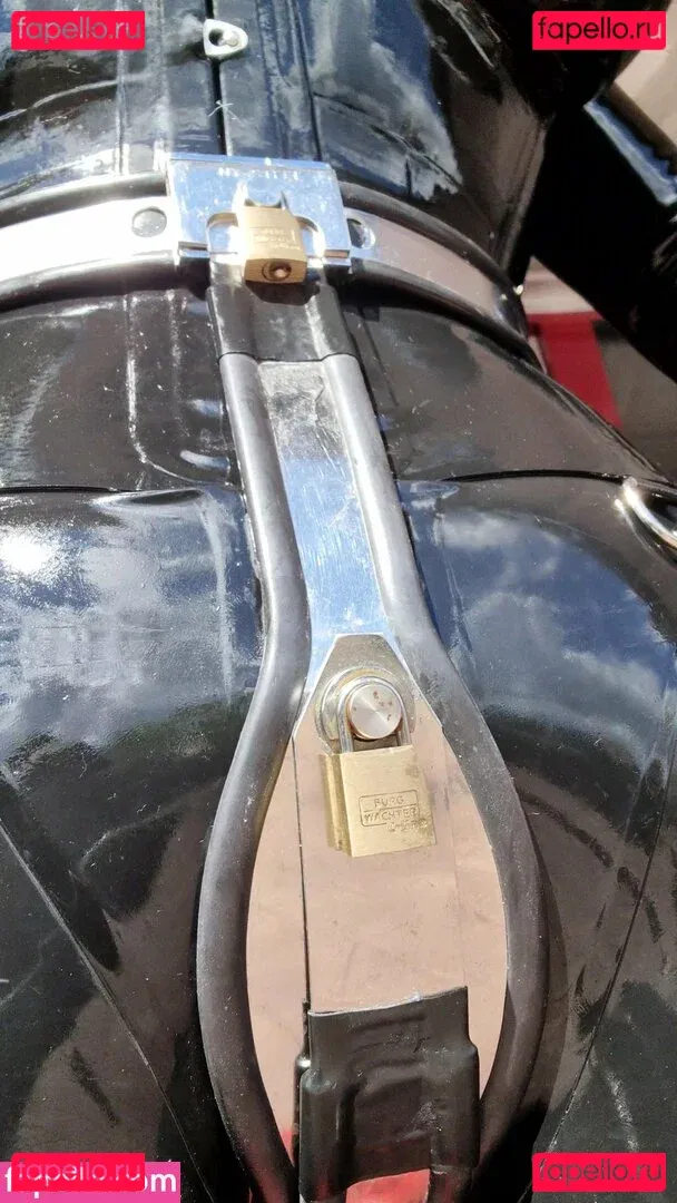 rubberdollemma Onlyfans Photo Gallery 