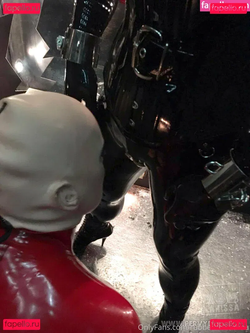 rubberdollemma Onlyfans Photo Gallery 