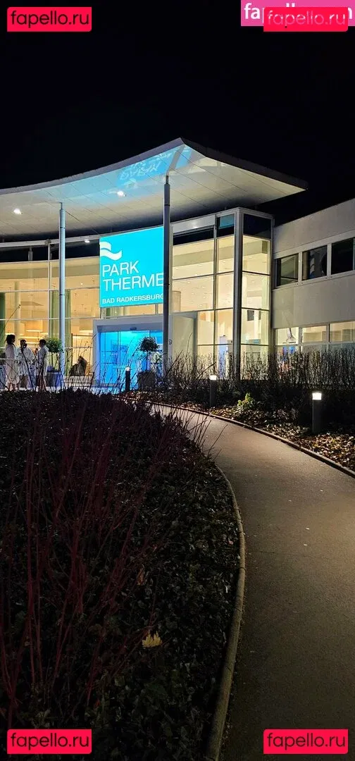 rubberdollemma Onlyfans Photo Gallery 