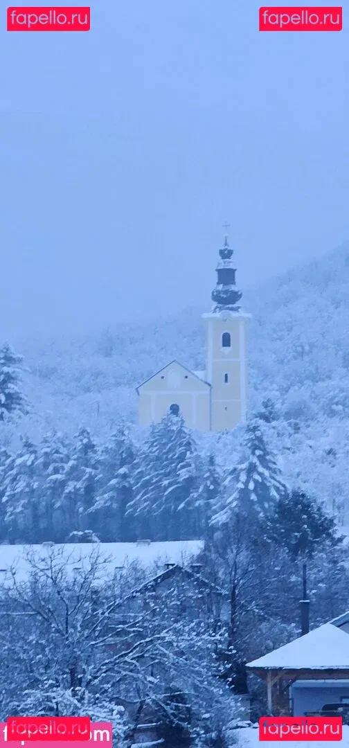 rubberdollemma Onlyfans Photo Gallery 