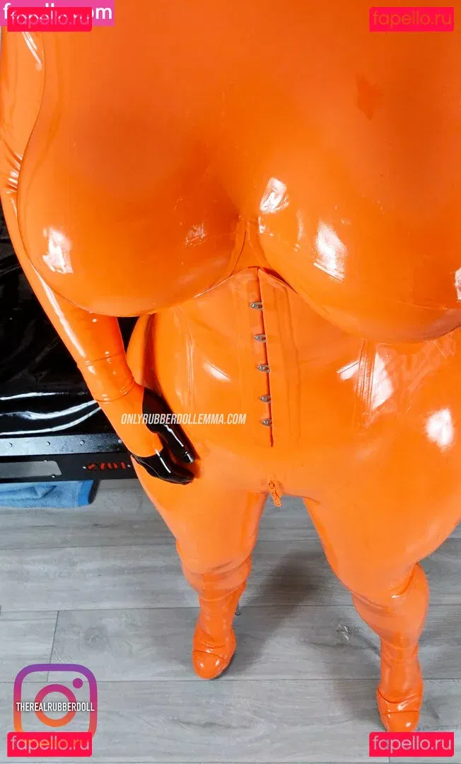 rubberdollemma Onlyfans Photo Gallery 