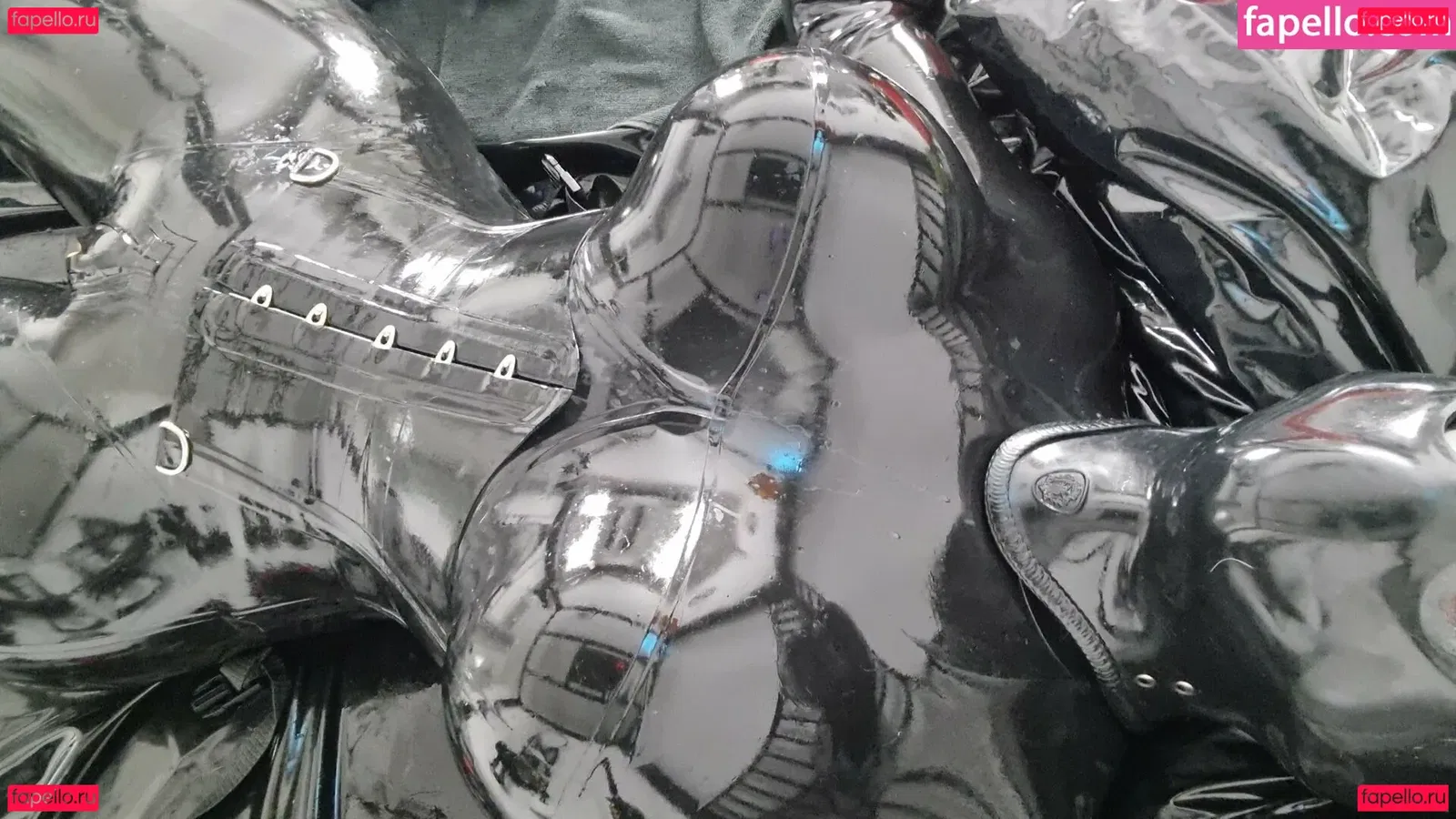 rubberdollemma Onlyfans Photo Gallery 