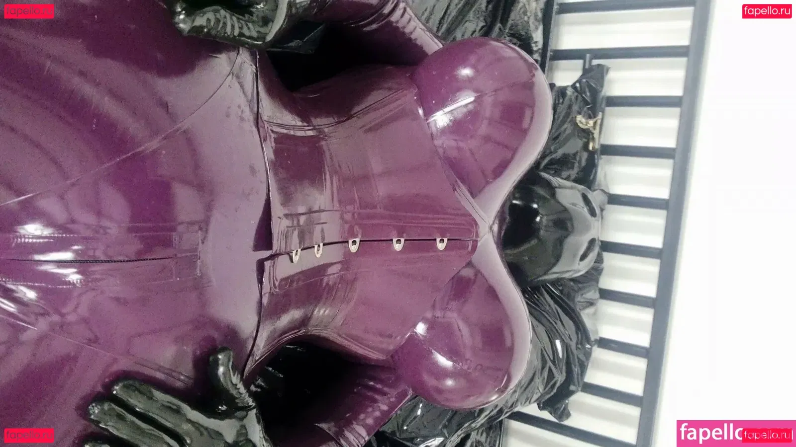 rubberdollemma Onlyfans Photo Gallery 