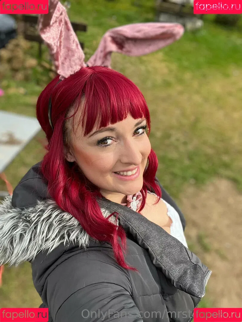 mrstittykatty Onlyfans Photo Gallery 