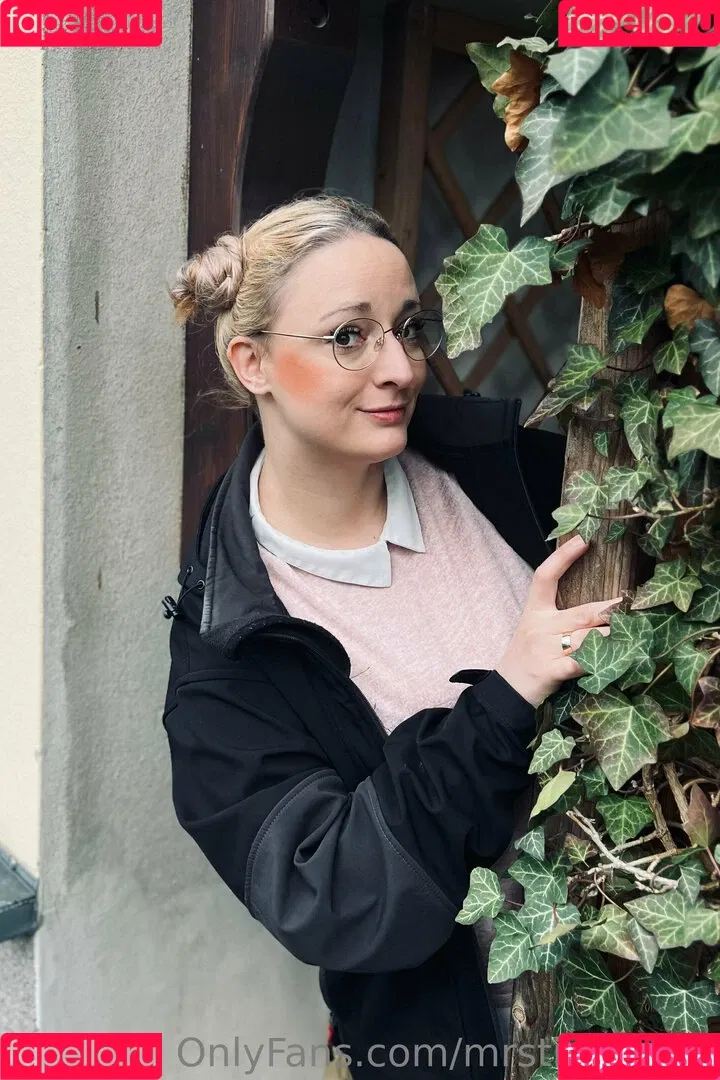 mrstittykatty Onlyfans Photo Gallery 
