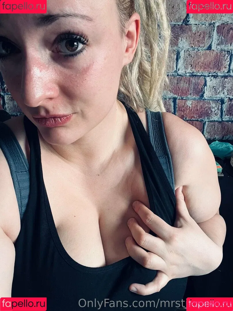mrstittykatty Onlyfans Photo Gallery 