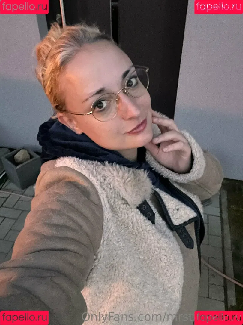 mrstittykatty Onlyfans Photo Gallery 