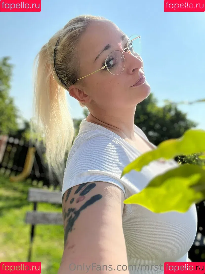 mrstittykatty Onlyfans Photo Gallery 