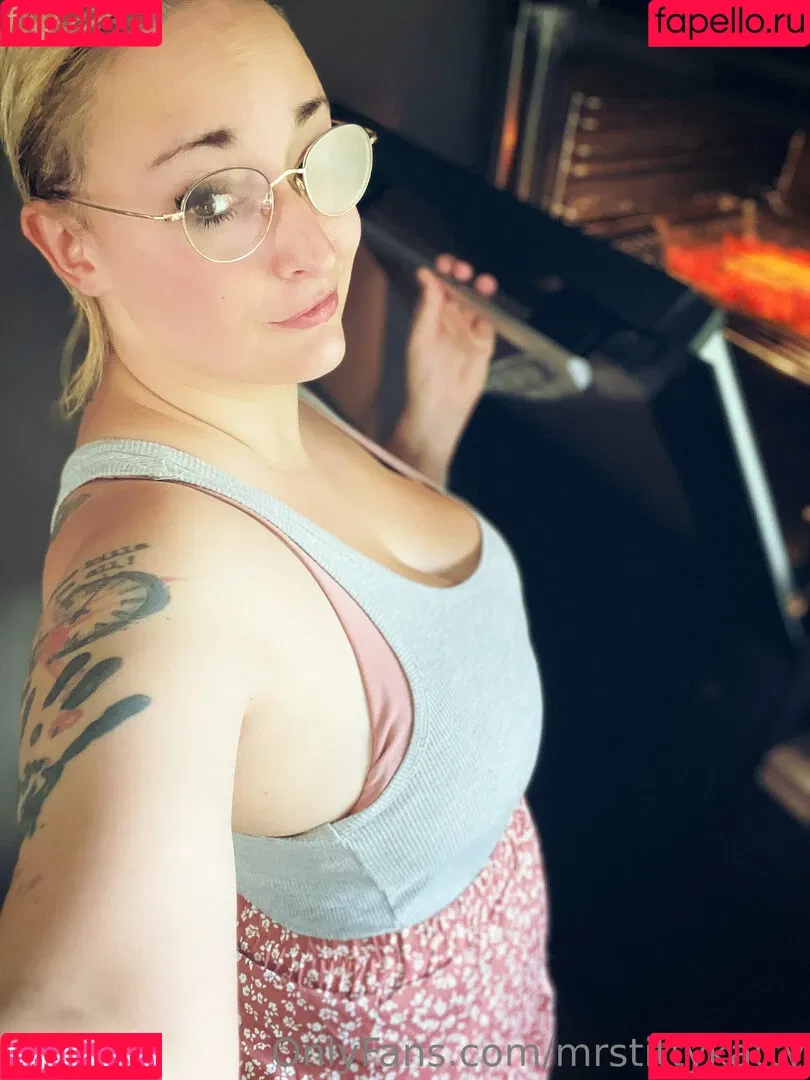 mrstittykatty Onlyfans Photo Gallery 