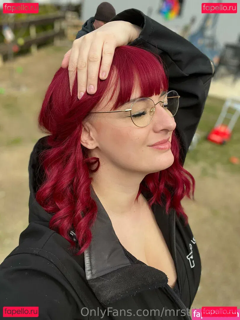 mrstittykatty Onlyfans Photo Gallery 