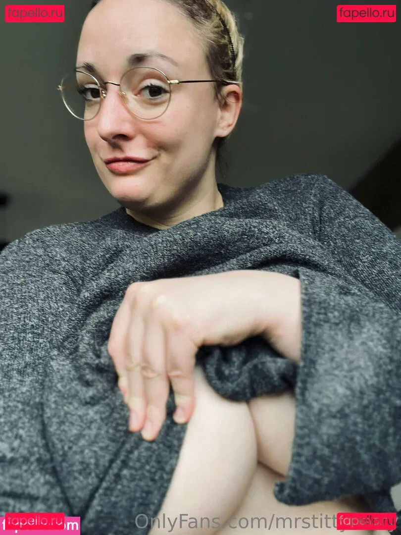 mrstittykatty Onlyfans Photo Gallery 