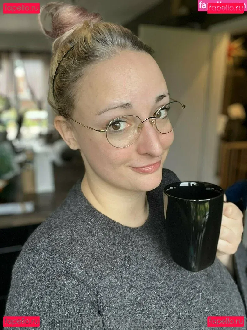 mrstittykatty Onlyfans Photo Gallery 