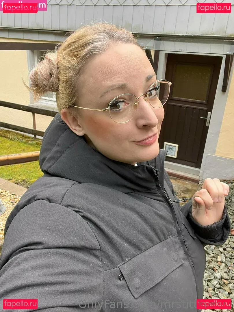mrstittykatty Onlyfans Photo Gallery 