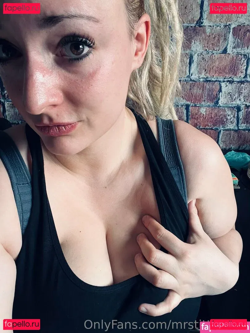 mrstittykatty Onlyfans Photo Gallery 