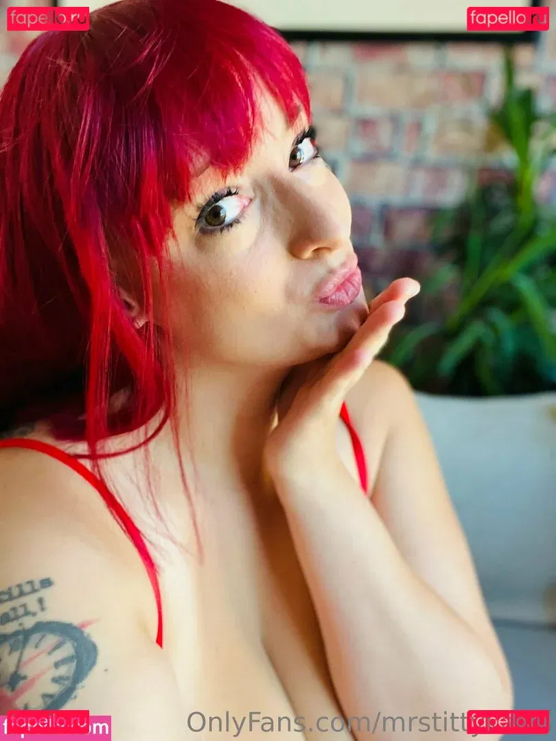 mrstittykatty Onlyfans Photo Gallery 