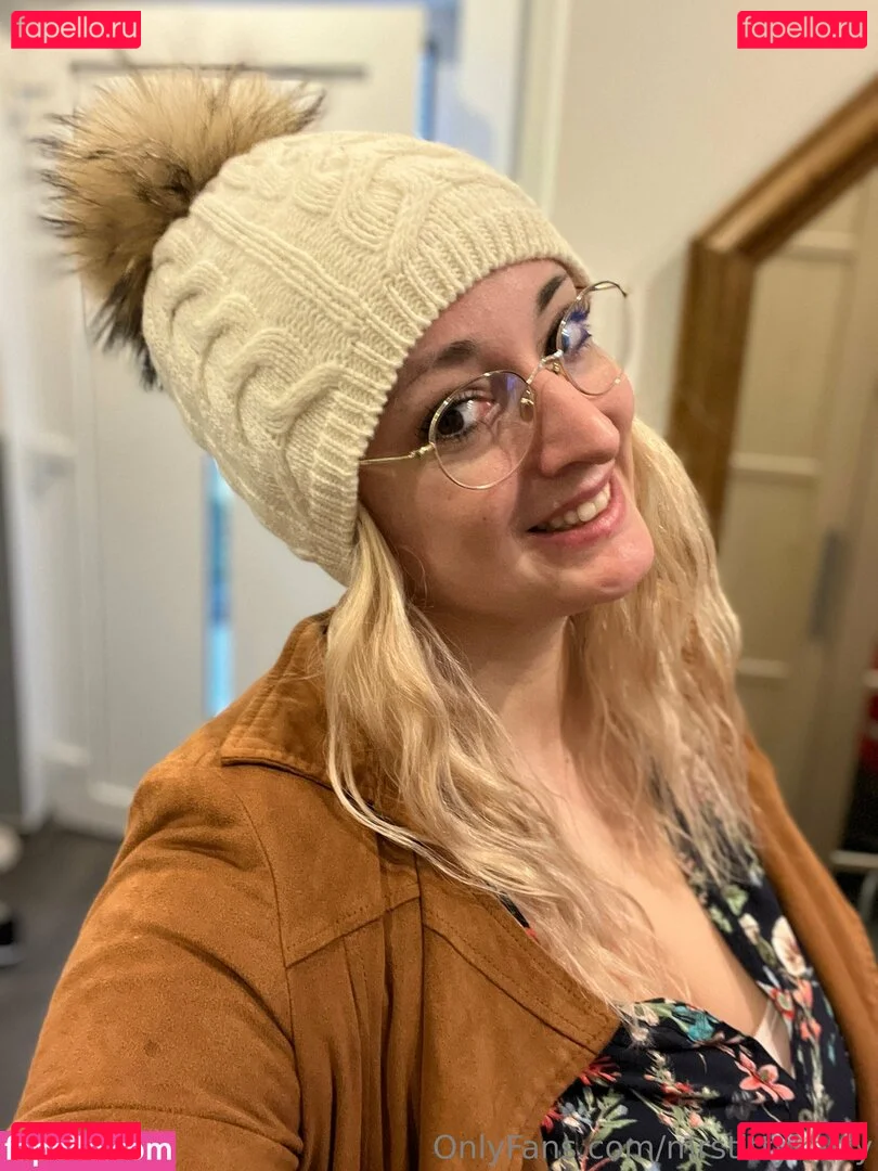 mrstittykatty Onlyfans Photo Gallery 