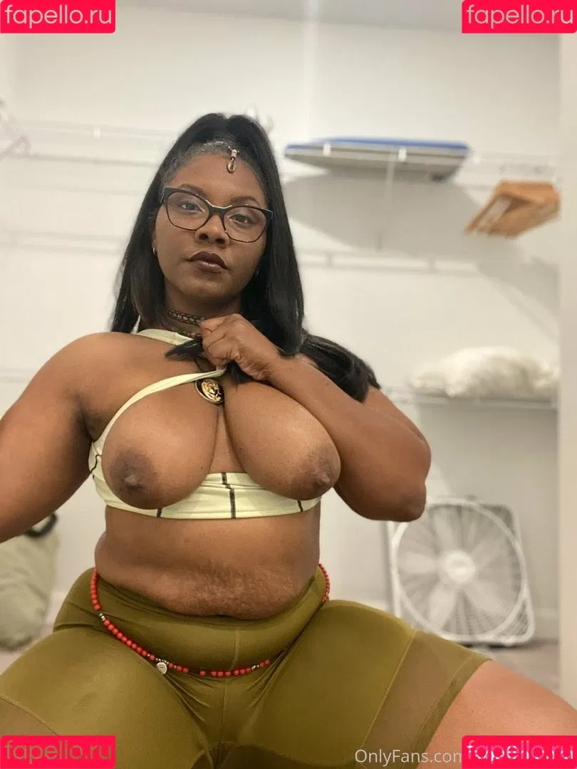 Fearlessaura Onlyfans Photo Gallery 