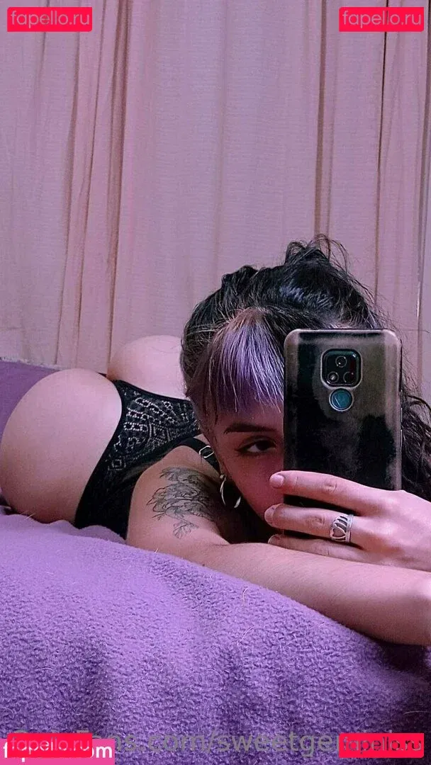 sweetgeminiss Onlyfans Photo Gallery 