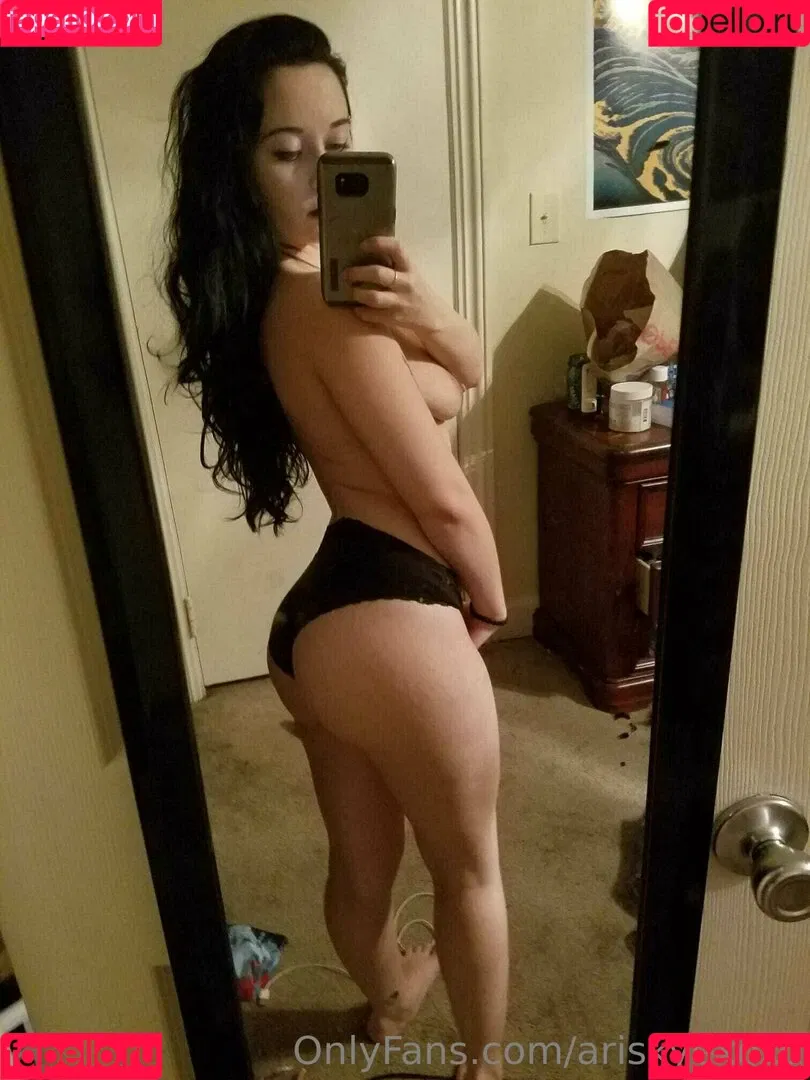 ariskyexoxo Onlyfans Photo Gallery 