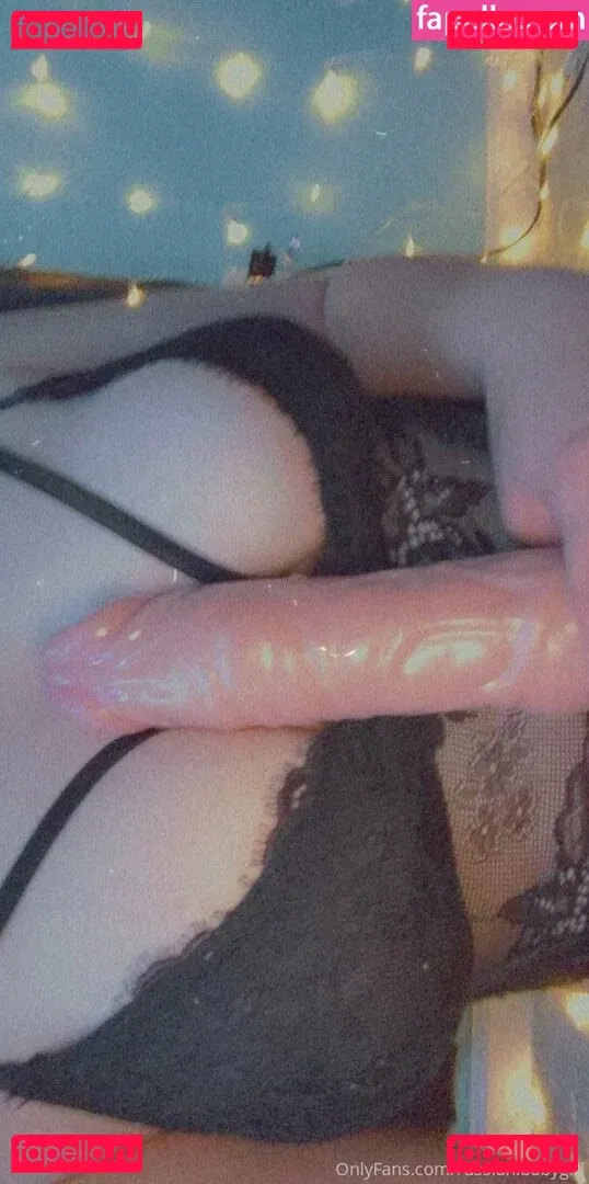 russian.babygirl Onlyfans Photo Gallery 