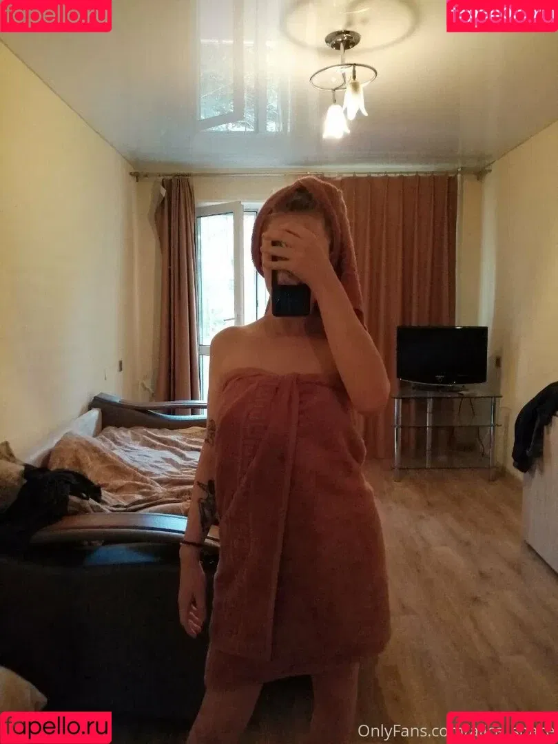 alicespace Onlyfans Photo Gallery 