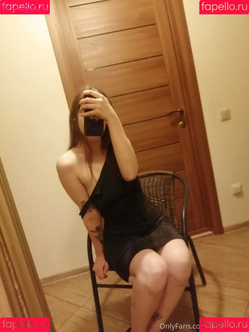 alicespace Onlyfans Photo Gallery 