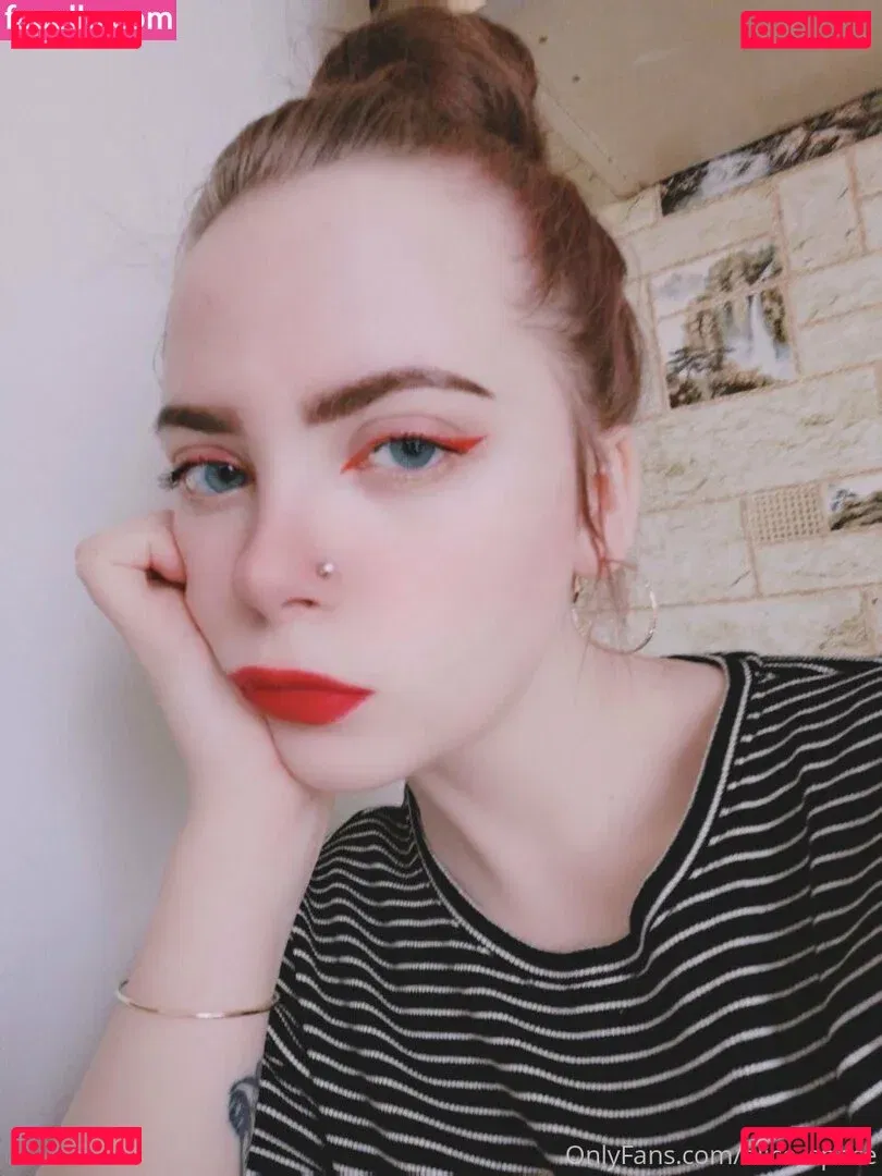 alicespace Onlyfans Photo Gallery 