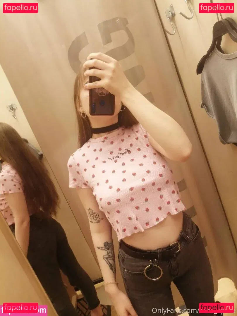 alicespace Onlyfans Photo Gallery 