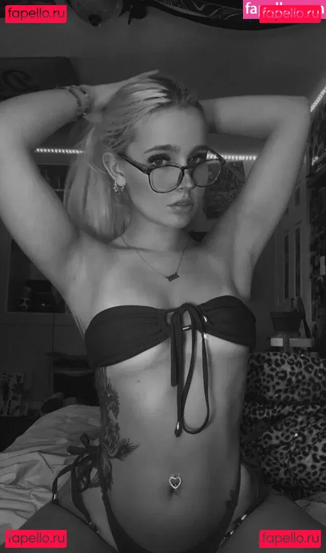 phoenix_sloan Onlyfans Photo Gallery 