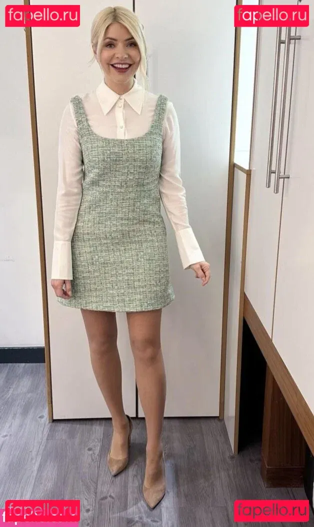 Holly Willoughby Onlyfans Photo Gallery 