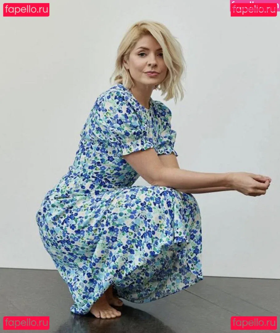 Holly Willoughby Onlyfans Photo Gallery 