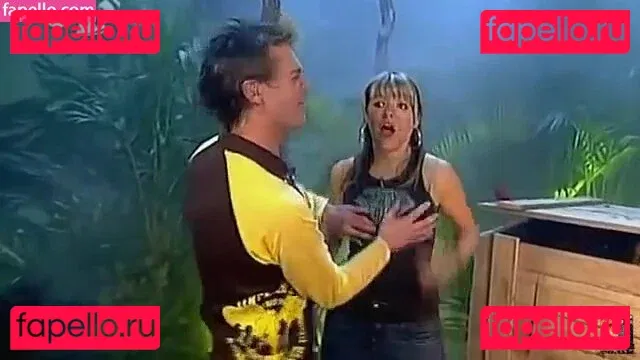 Holly Willoughby Onlyfans Photo Gallery 