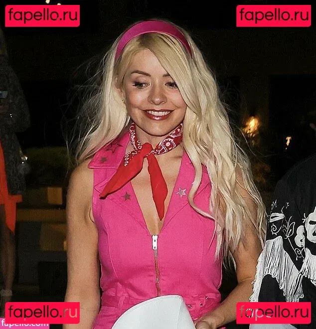 Holly Willoughby Onlyfans Photo Gallery 