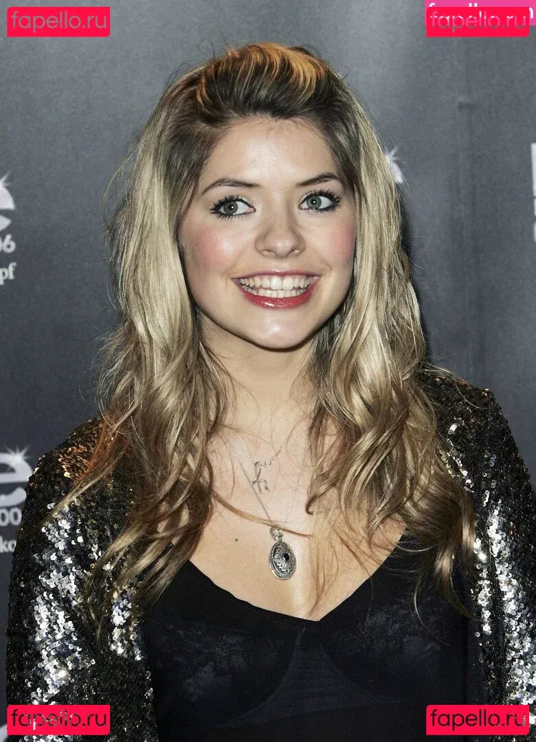 Holly Willoughby Onlyfans Photo Gallery 
