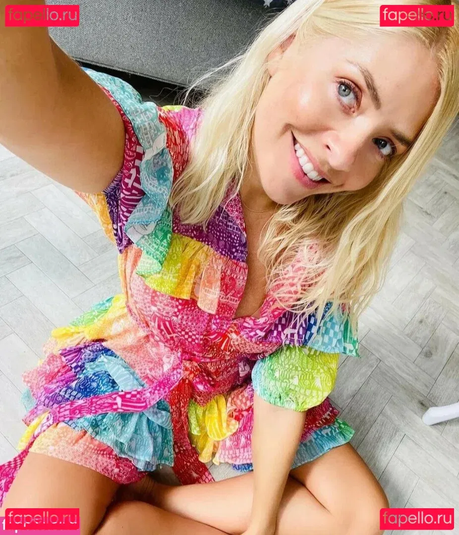 Holly Willoughby Onlyfans Photo Gallery 