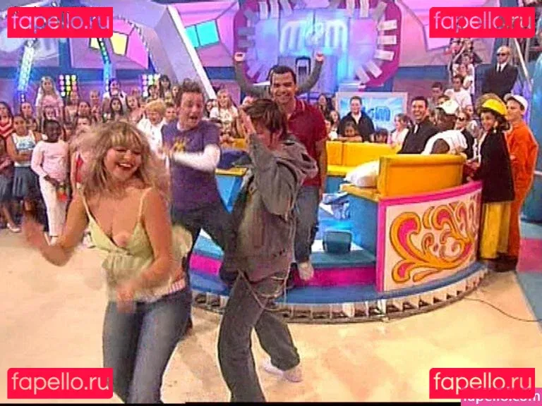 Holly Willoughby Onlyfans Photo Gallery 