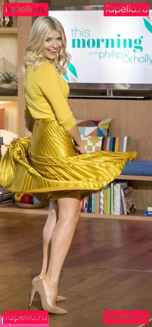 Holly Willoughby Onlyfans Photo Gallery 