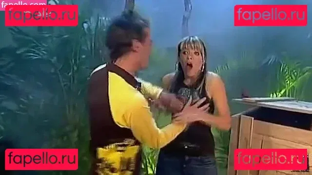 Holly Willoughby Onlyfans Photo Gallery 