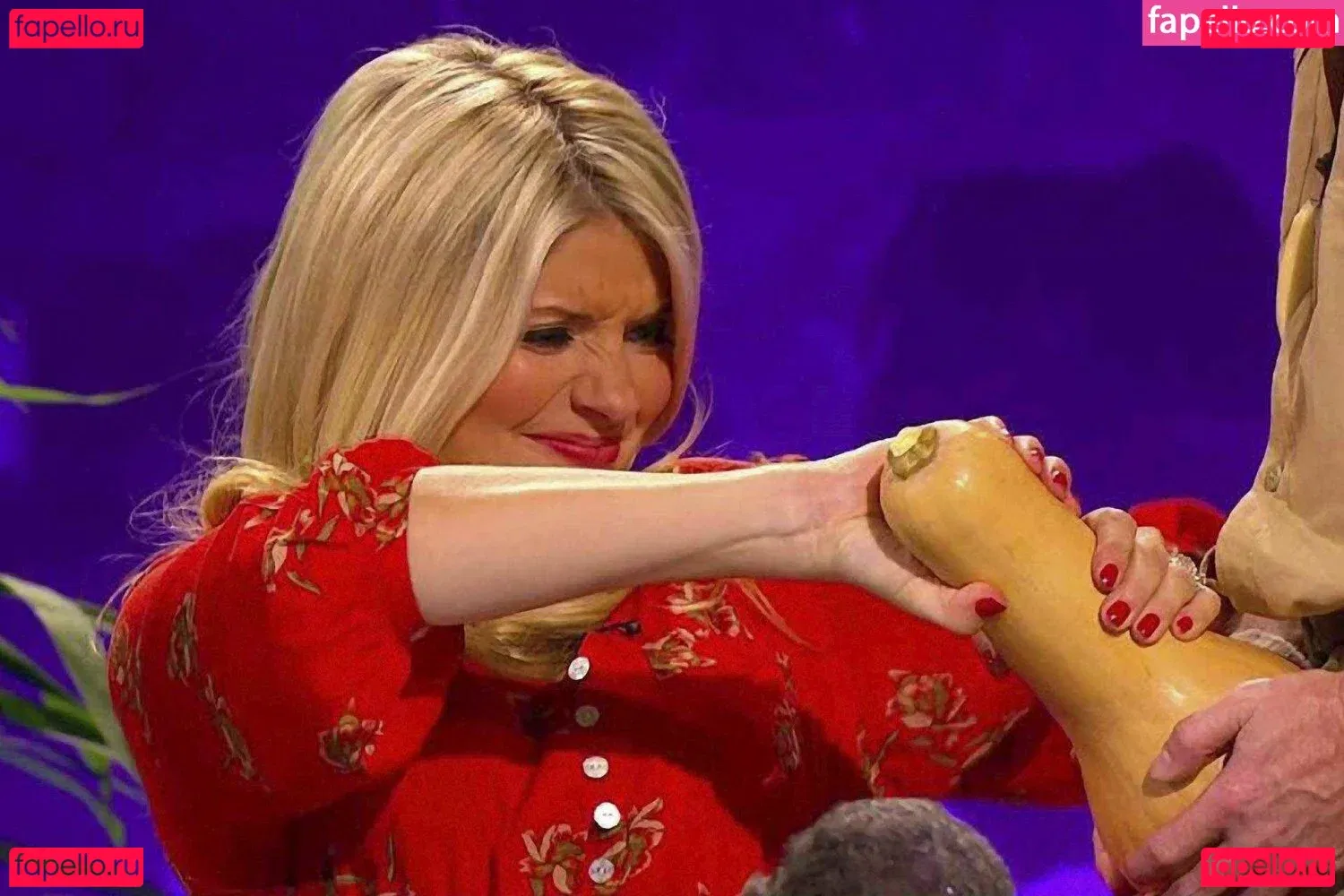 Holly Willoughby Onlyfans Photo Gallery 