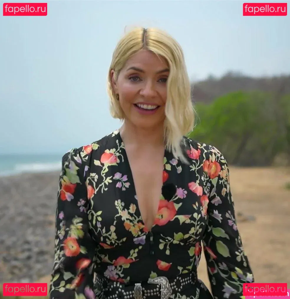 Holly Willoughby Onlyfans Photo Gallery 