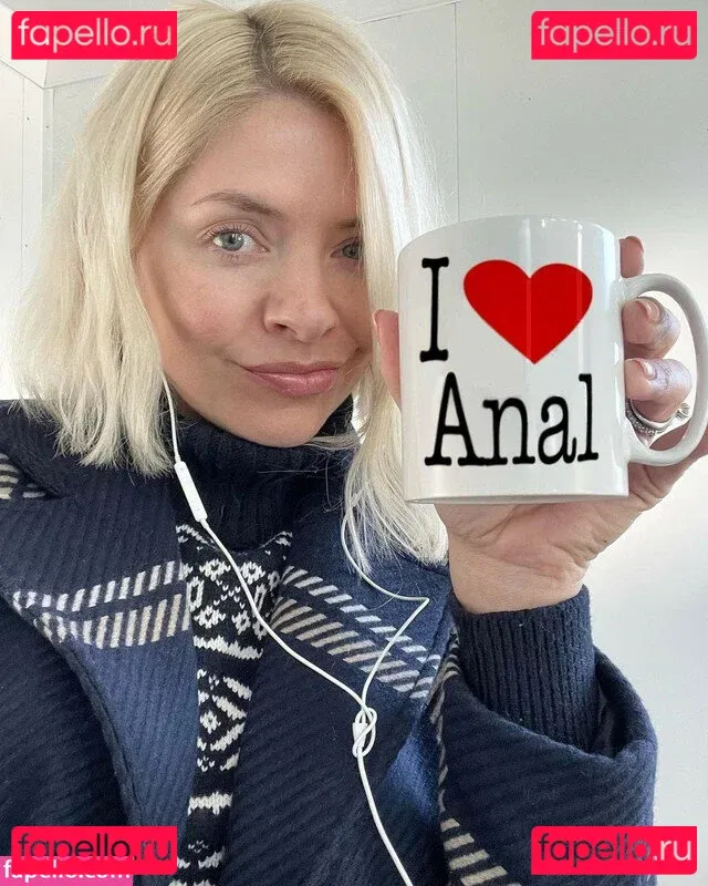 Holly Willoughby Onlyfans Photo Gallery 