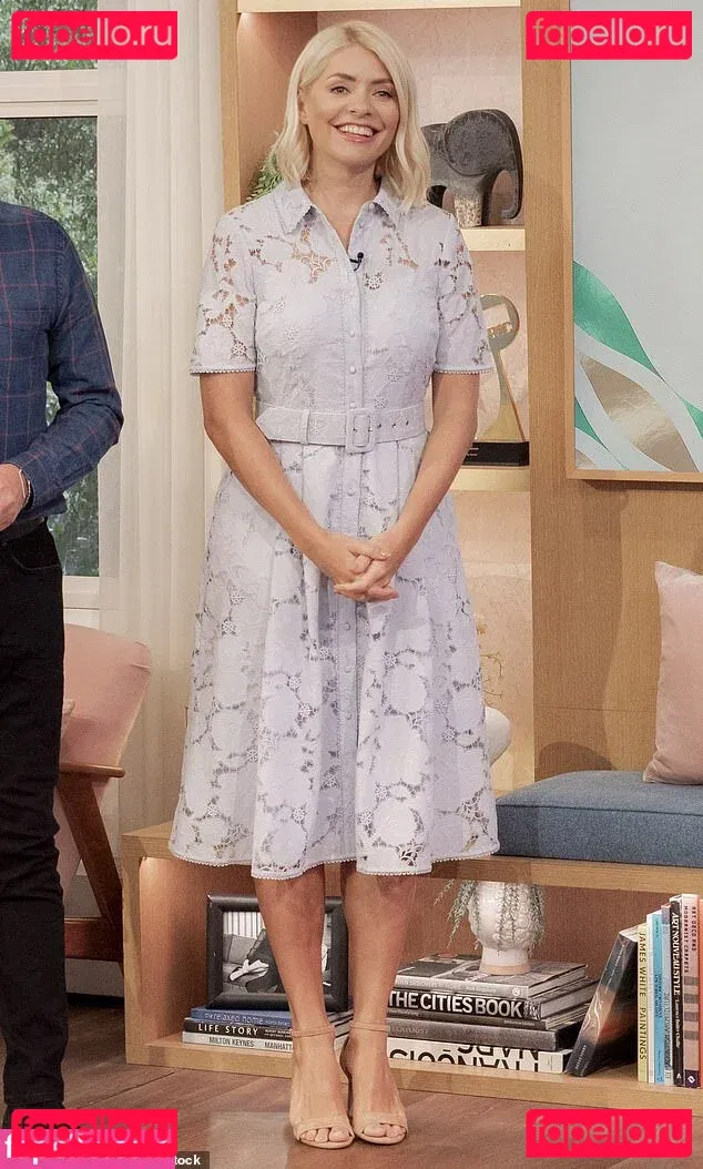 Holly Willoughby Onlyfans Photo Gallery 