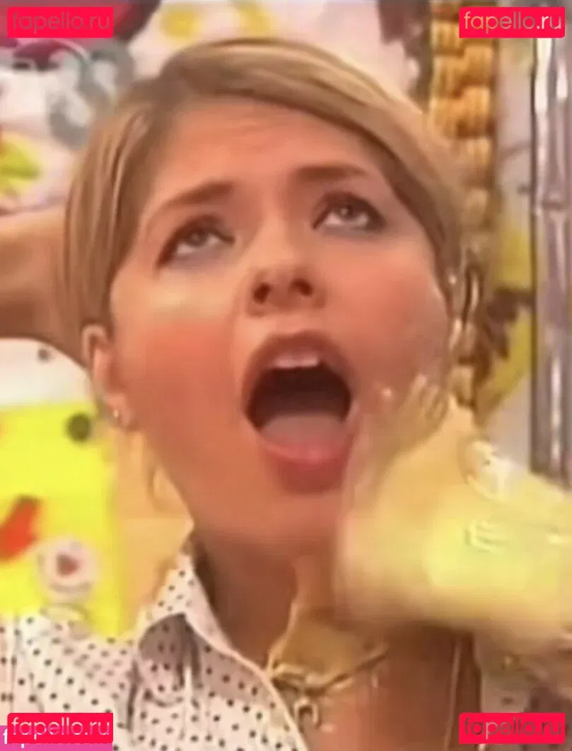 Holly Willoughby Onlyfans Photo Gallery 