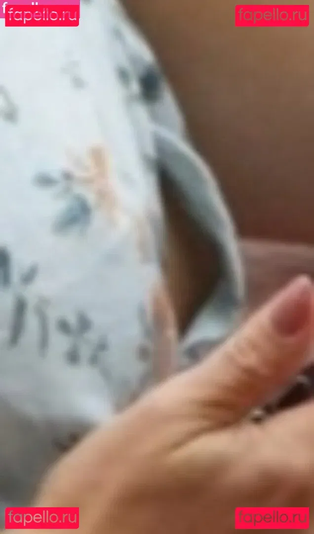 Holly Willoughby Onlyfans Photo Gallery 