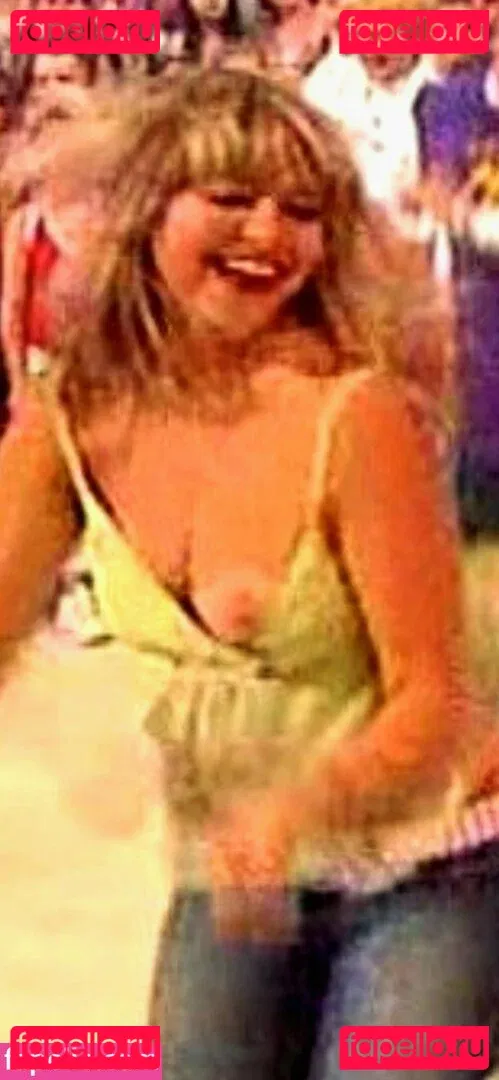 Holly Willoughby Onlyfans Photo Gallery 