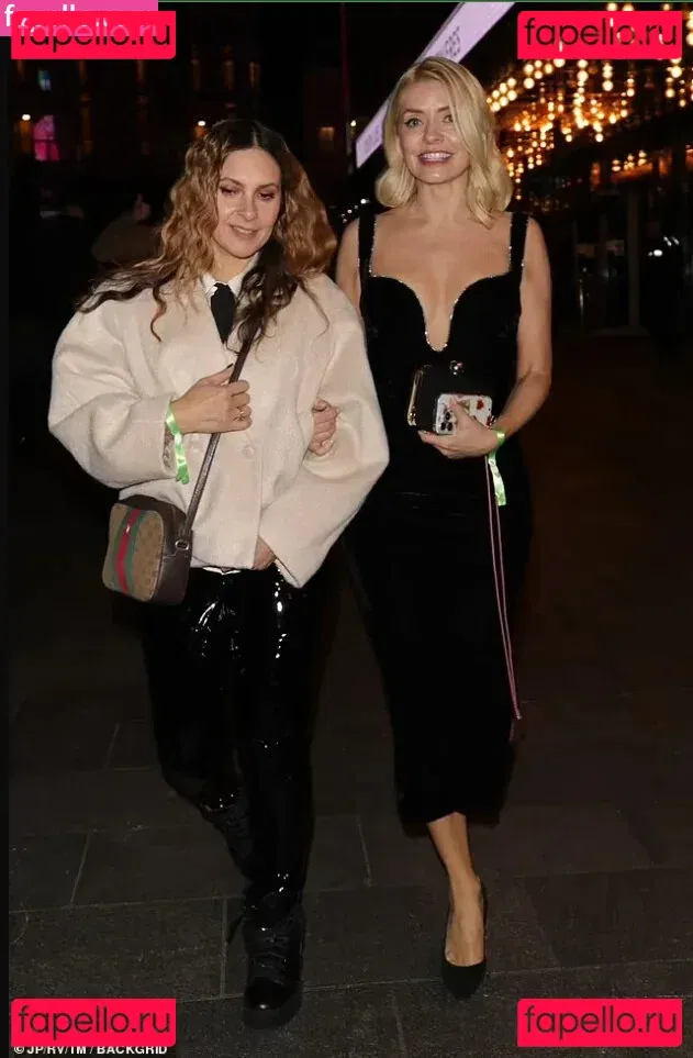 Holly Willoughby Onlyfans Photo Gallery 