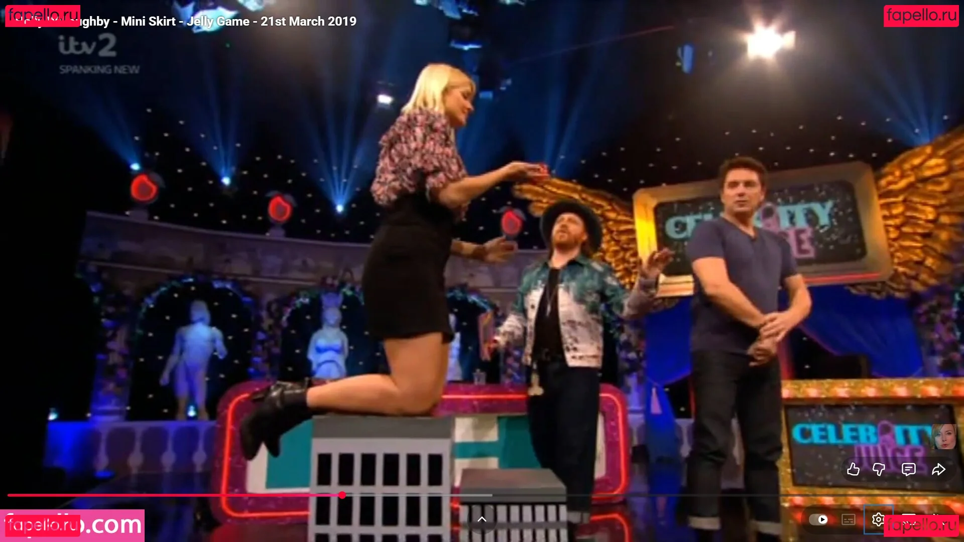 Holly Willoughby Onlyfans Photo Gallery 